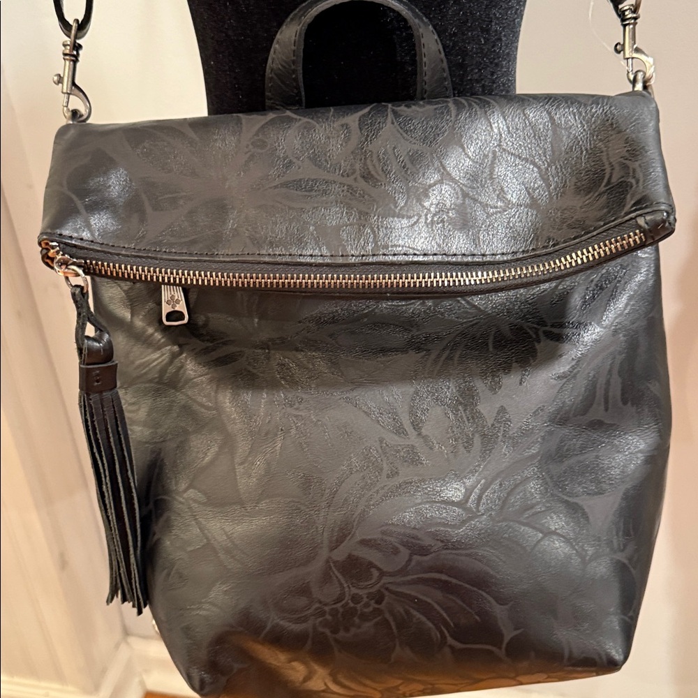 On sale!! 
Patricia Nash Medium BACKPACK or Cross body bag - Picture 2 of 11